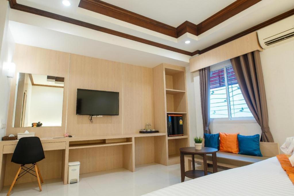 City Park Hotel Phatthalung Exterior foto